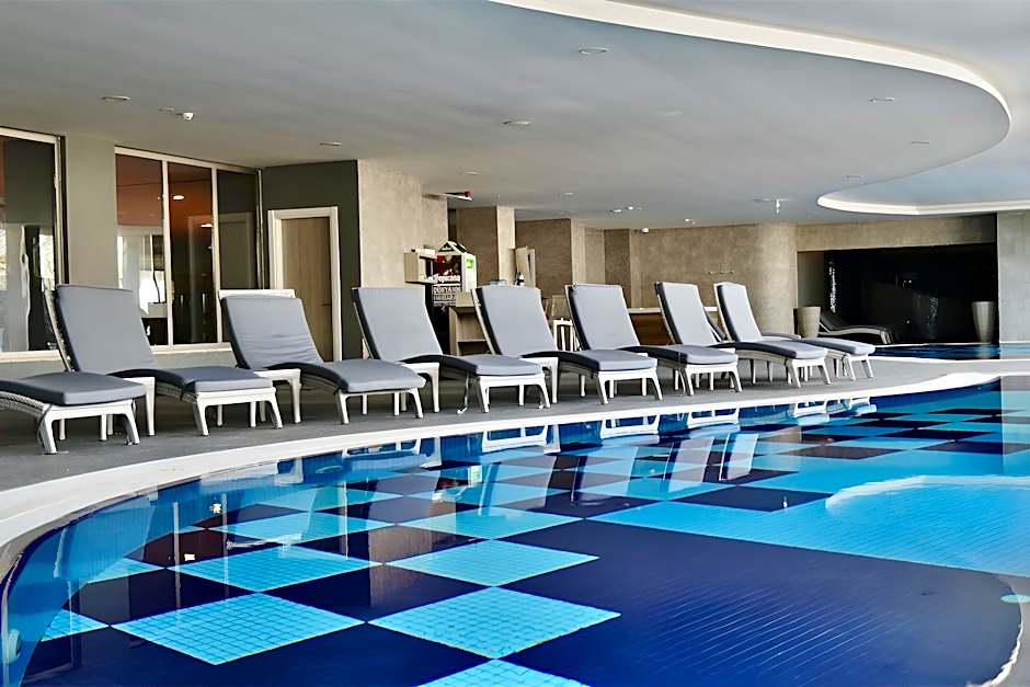 Turunc Premium Hotel