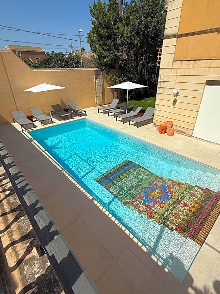 UNA HOTELS One Catania