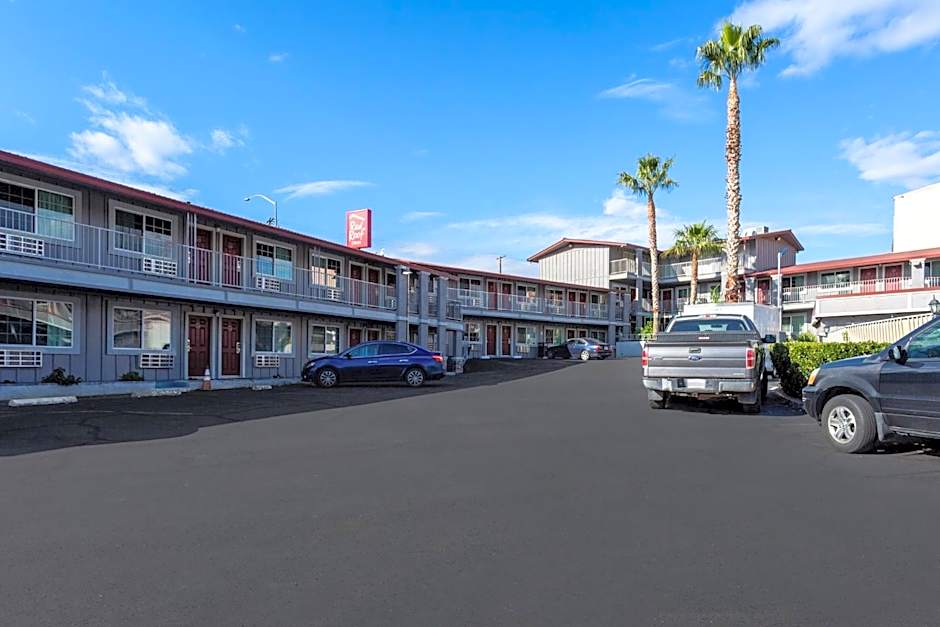 Red Roof Inn Redding