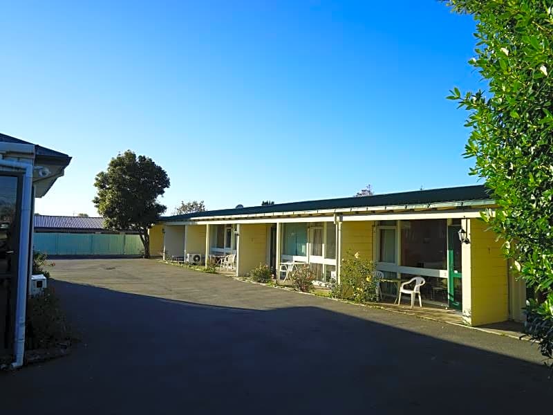 Tui Lodge Motel
