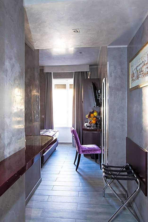 Vaticano Julia Guest House