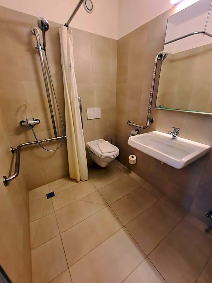 Hôtel de la Poste Martigny - City Center