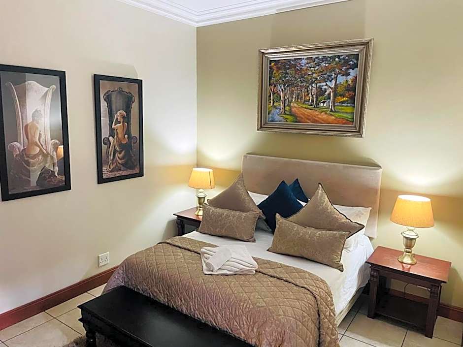 Casa Flora Guesthouse