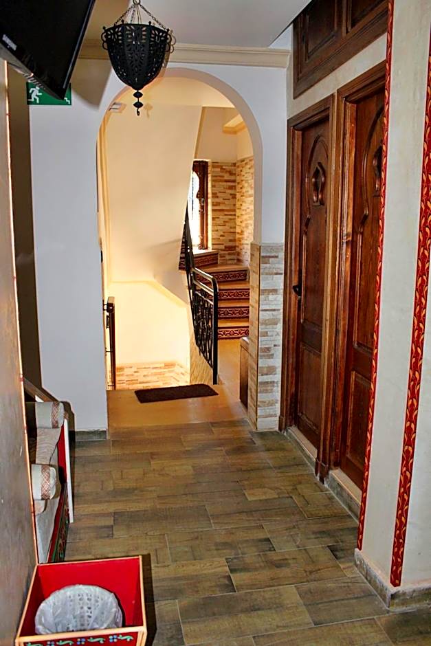 Hotel Maram