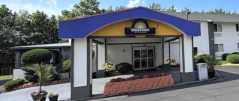 Days Inn by Wyndham Runnemede Philadelphia Area