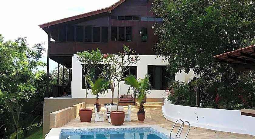 De Serenity - Exclusive Jungle Retreat