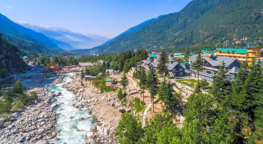 The Highland Park (A Centrally Heated River Side Resort)