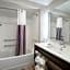 Holiday Inn Express South Burlington - Downtown By IHG