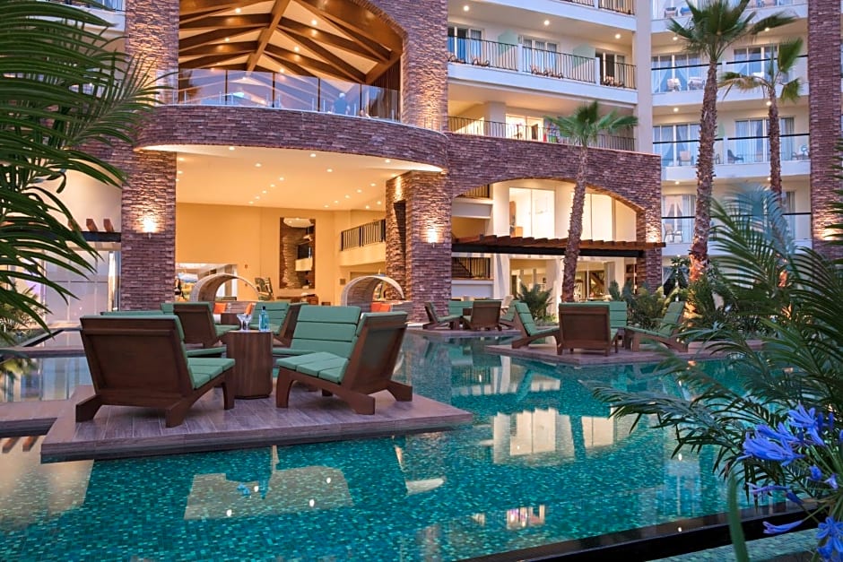 Krystal Grand Los Cabos - All Inclusive