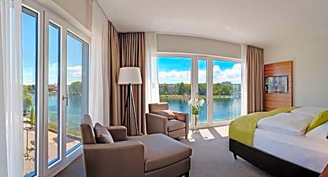 Junior Suite Studio with Seerhein view