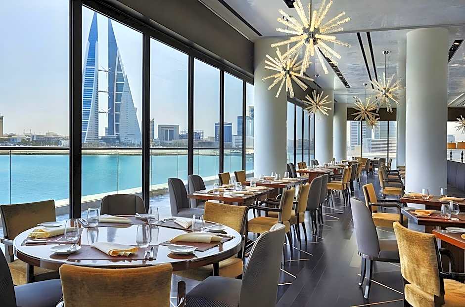 Four Seasons Hotel Bahrain Bay