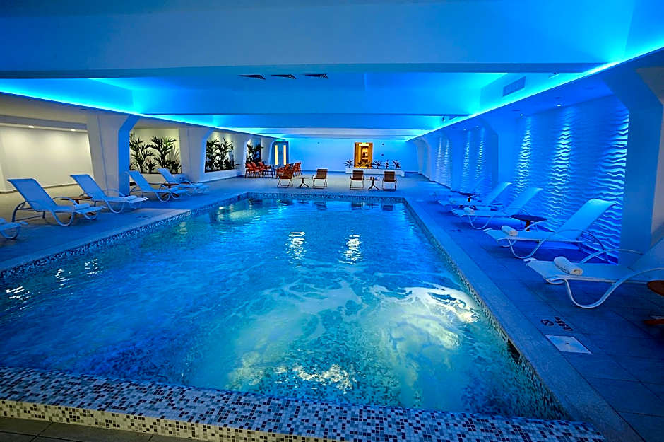 Nestor Hotel