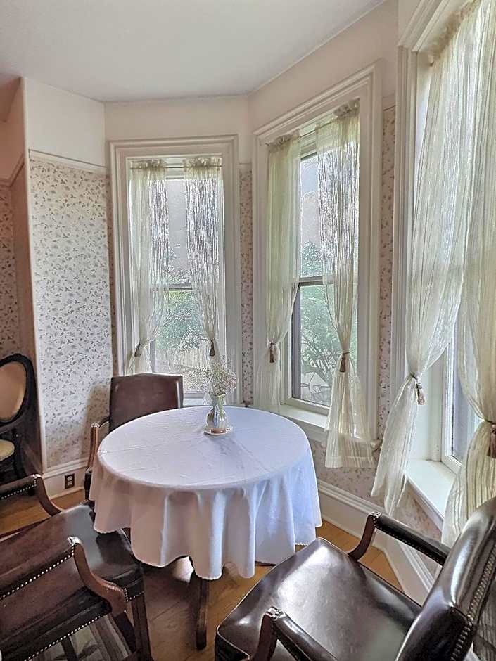 Historic Sion Bass Guest House