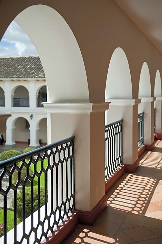 Hotel Dann Monasterio