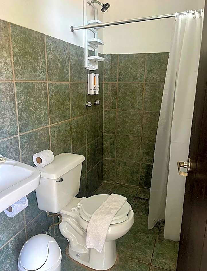 Hotel Aqualuna Cyclops