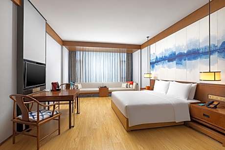 Standard King Room - Accessible