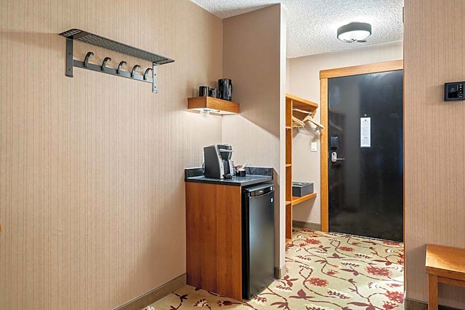 Banff Ptarmigan Inn