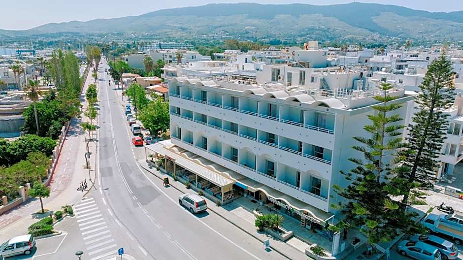 Zephyros Hotel