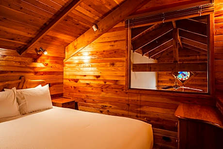 Four-Bedroom Apartment