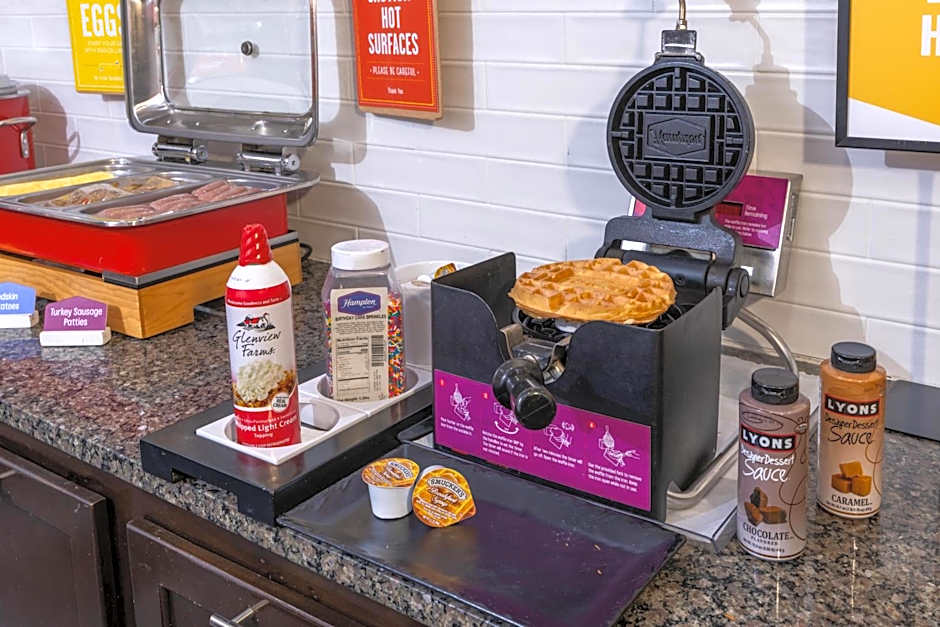 Hampton Inn By Hilton Tampa-International Airport/Westshore