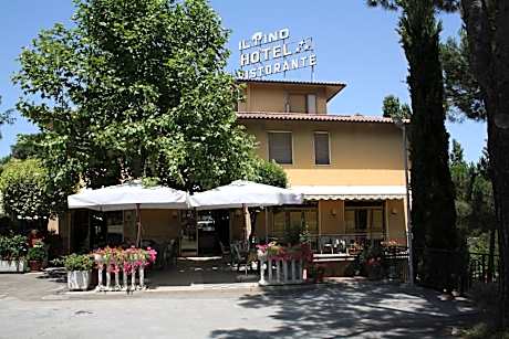 Hotel Ristorante Il Pino