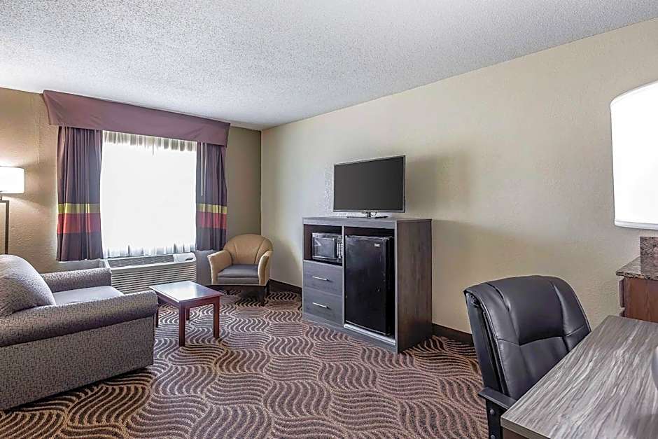 Quality Inn & Suites Salisbury South