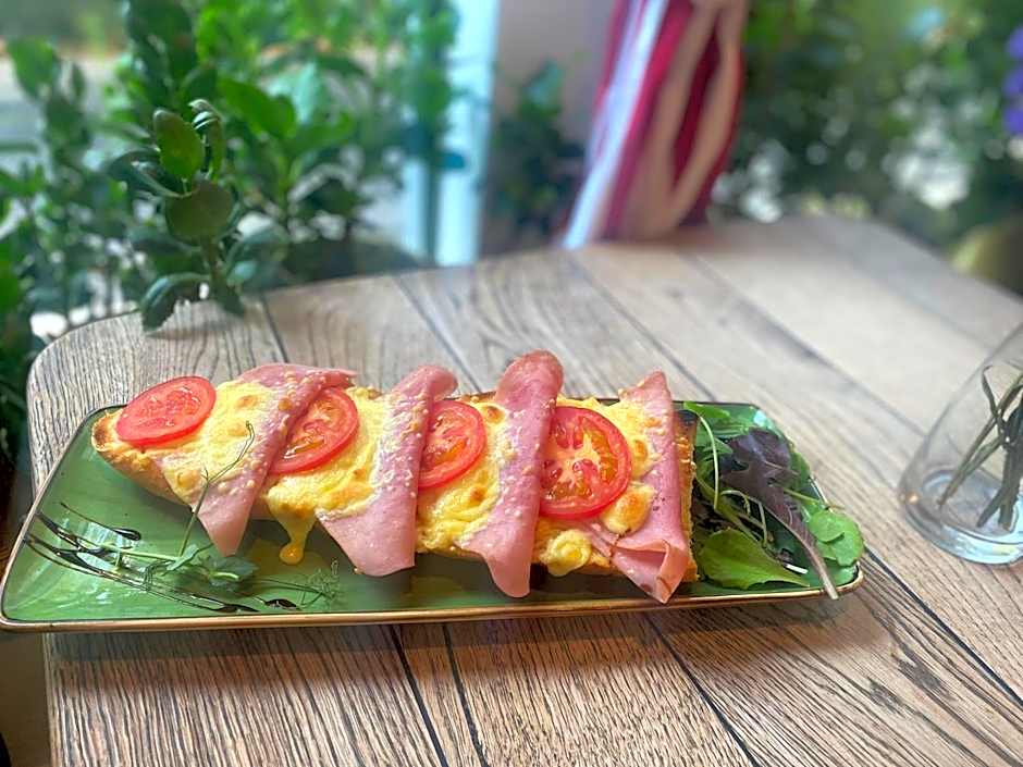 Éjjeli Bagoly Étterem és Panzió