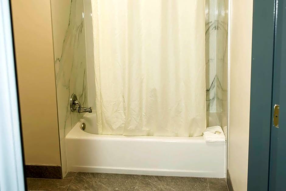 Quality Inn Rome South