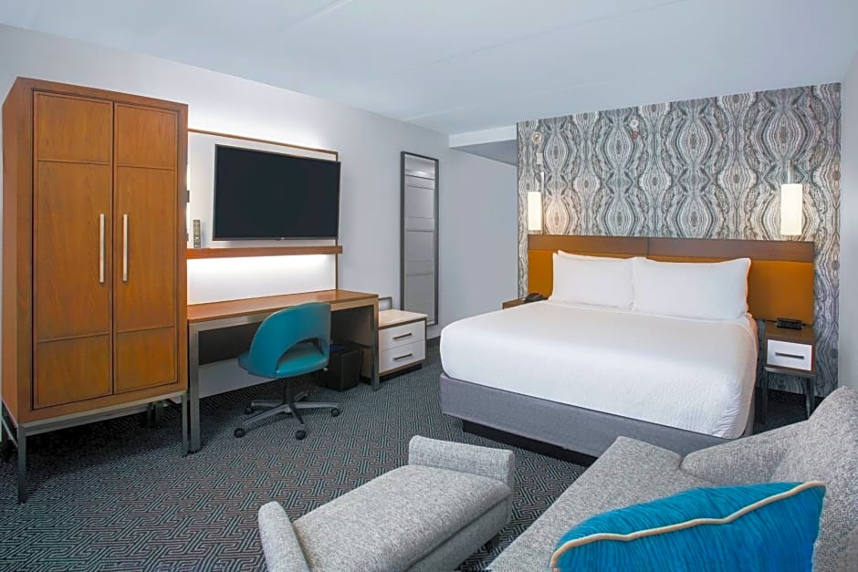 Courtyard by Marriott Miami Aventura Mall