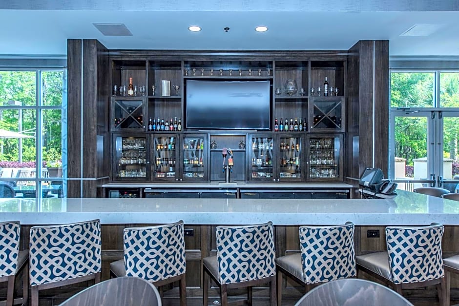 DoubleTree by Hilton North Charleston - Convention Center