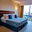 May Palace Hotel 