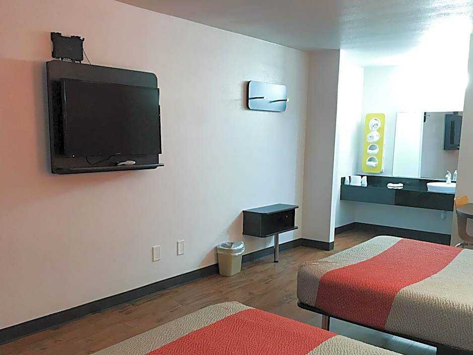 Motel 6-Bremen, GA