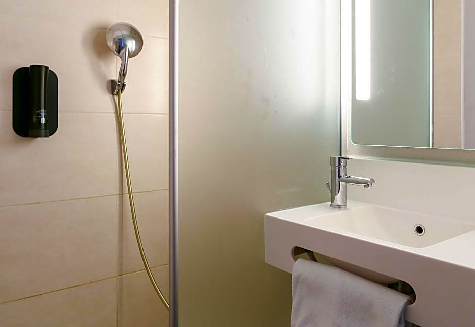 B&B Hotel MARSEILLE La Valentine St Menet