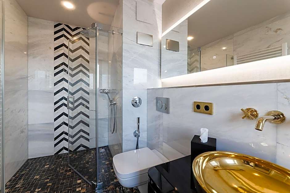 Fourty Three Luxury Serviced Apartments