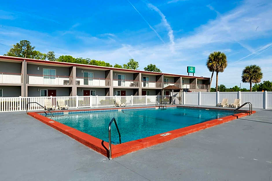 Quality Suites Wildwood - The Villages