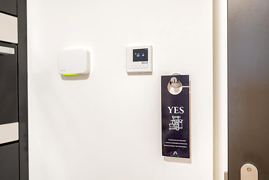 Alphabet Apartments - Prins Hendrikkade 10