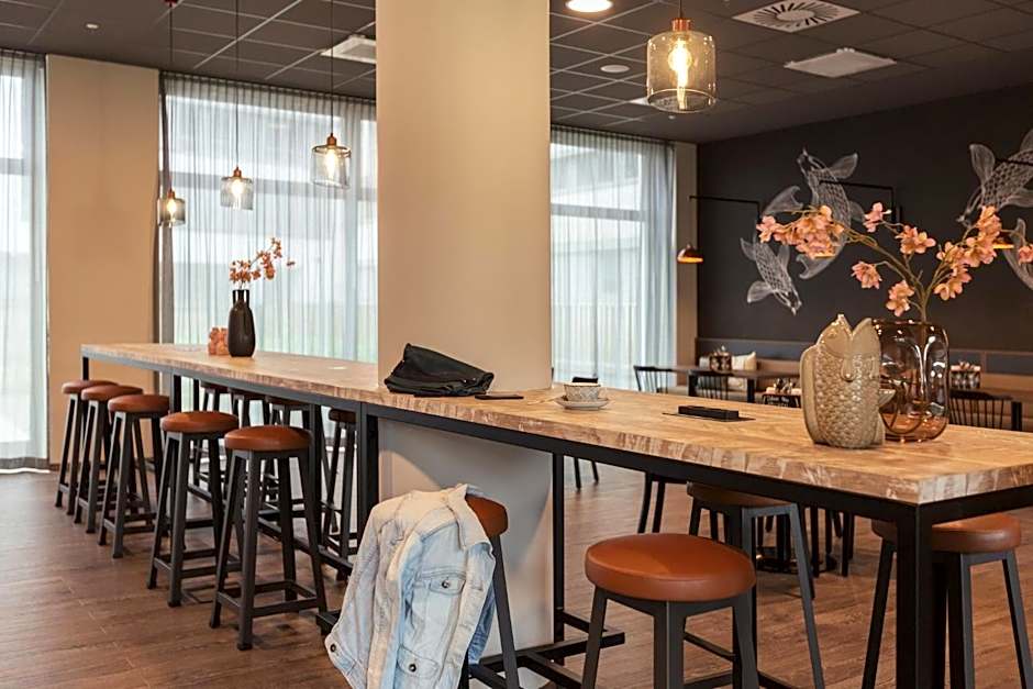 Holiday Inn - the niu, Tab Dusseldorf Main Station By IHG