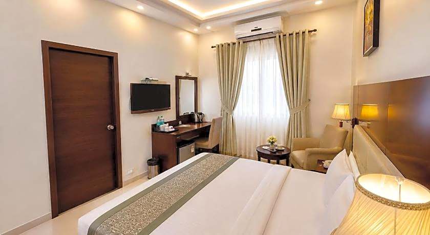 Hotel Sai Jashan Shirdi - Where blessings and comfort meet