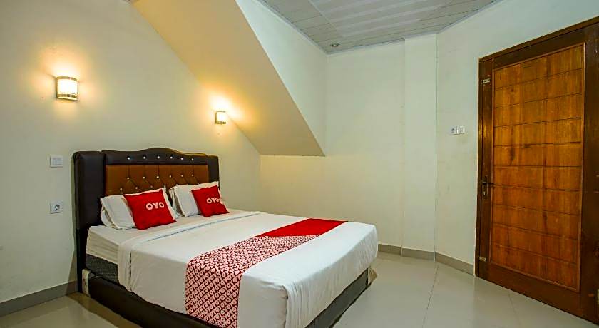 Capital O 90643 Suri Guest House Syariah