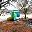 Holiday Inn Express Hotel & Suites Knoxville-North-I-75 Exit 112