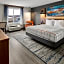 La Quinta Inn & Suites by Wyndham Williston Burlington