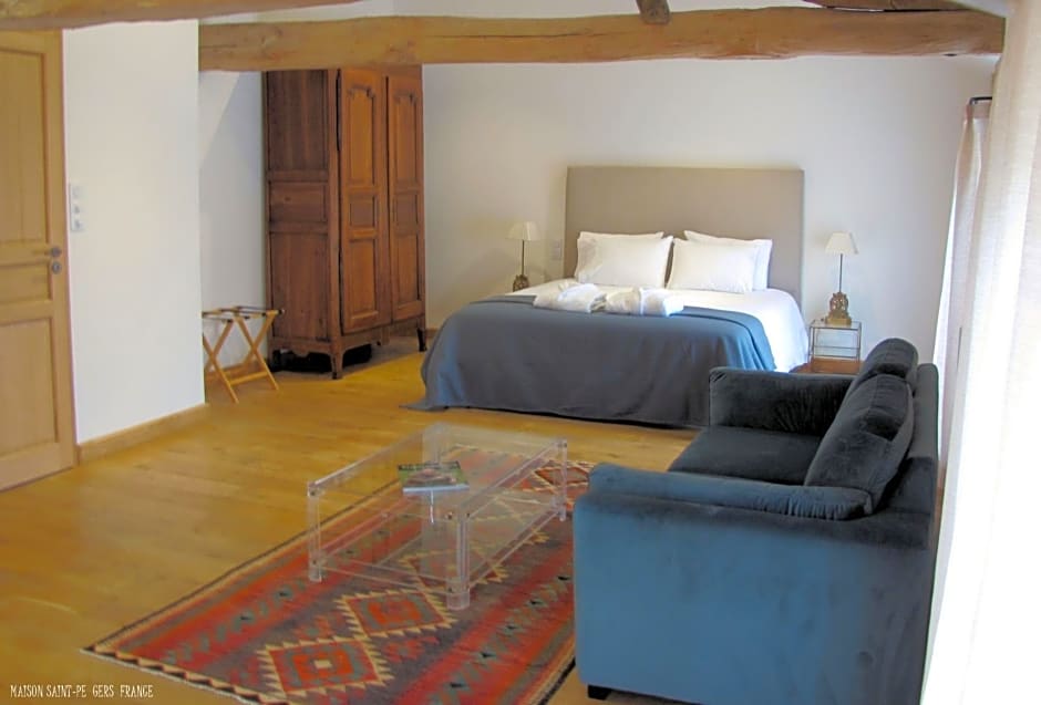 Maison Saint-Pé (Gers)