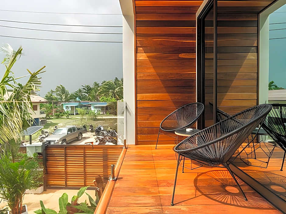 Zee Luxury Boutique Hotel