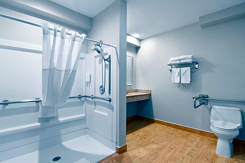 Econo Lodge Bethel - Danbury