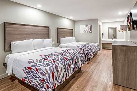 Deluxe Room with Two Queen Beds Smoking