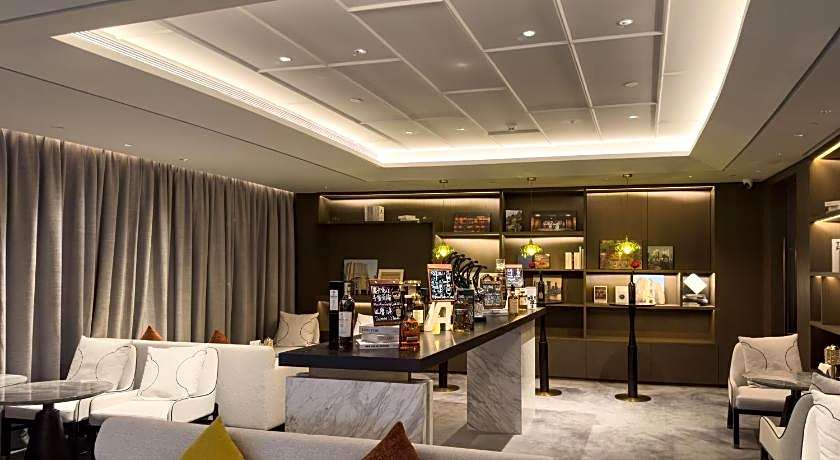 Yuexiu Hotel Guangzhou, Curio Collection by Hilton