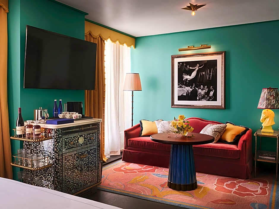 The Fifth Avenue Hotel