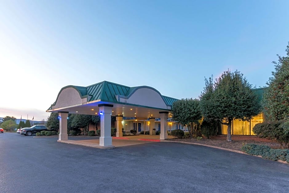 Days Inn by Wyndham Luray Shenandoah