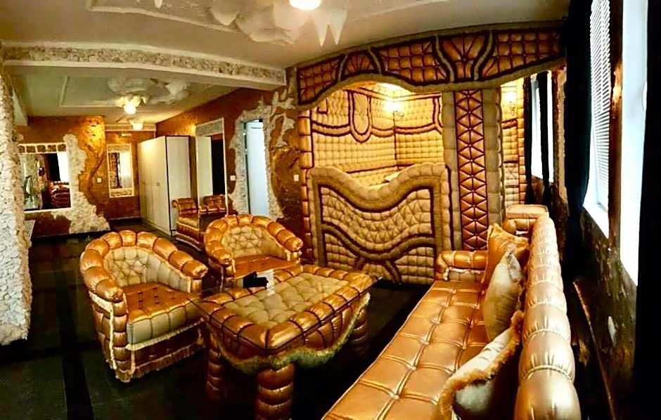 Bali Colosseum Hotel