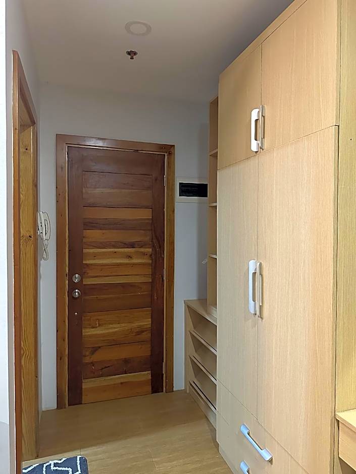 Rudhil's Place Hotel and Dormitory